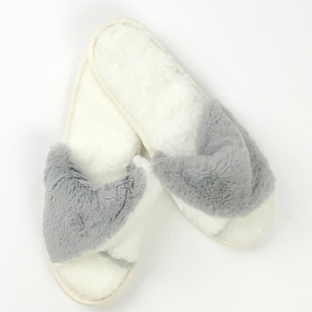 Brand New✨      Home Slipper